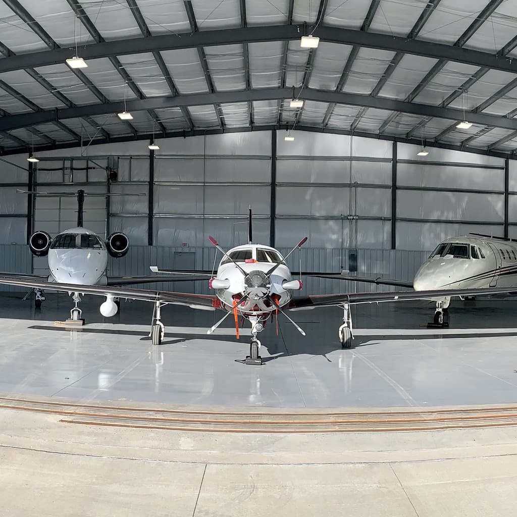 T-Hangar — Danville (KDVK)